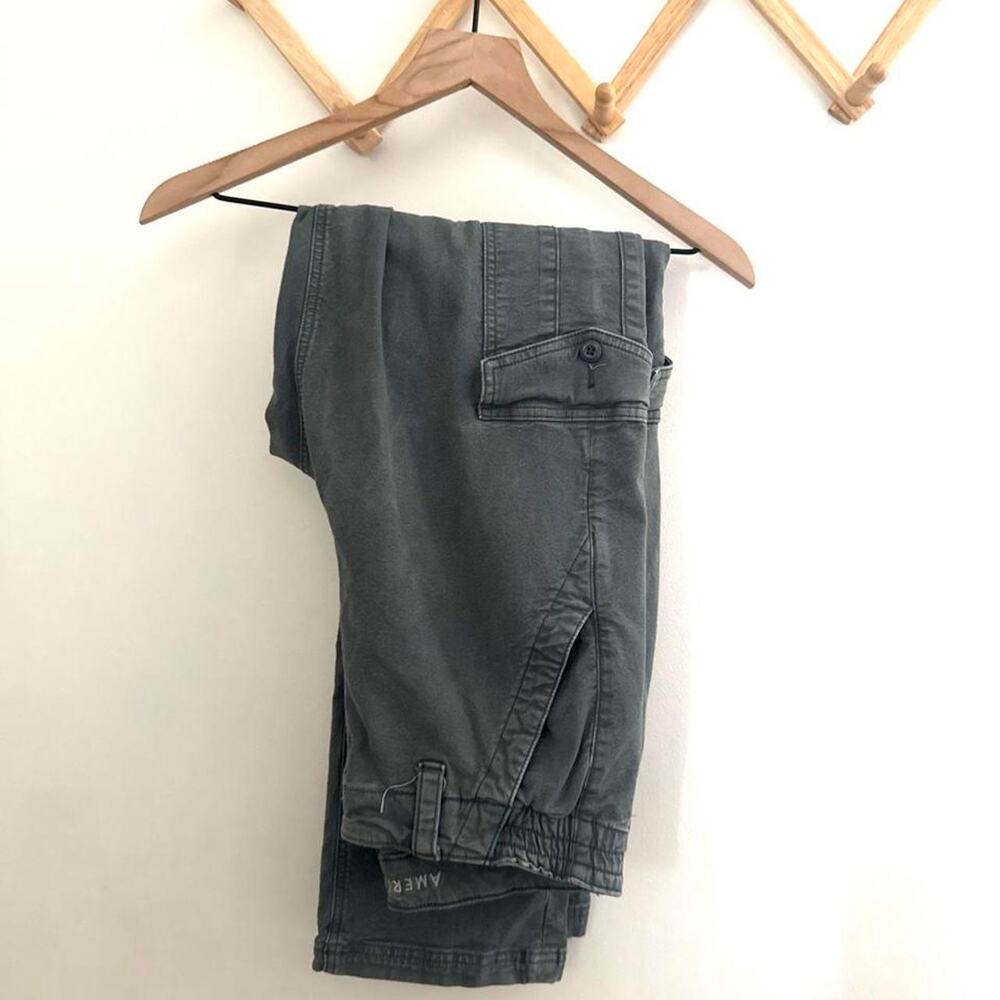 Faded green cargo pants utility trousers size 8